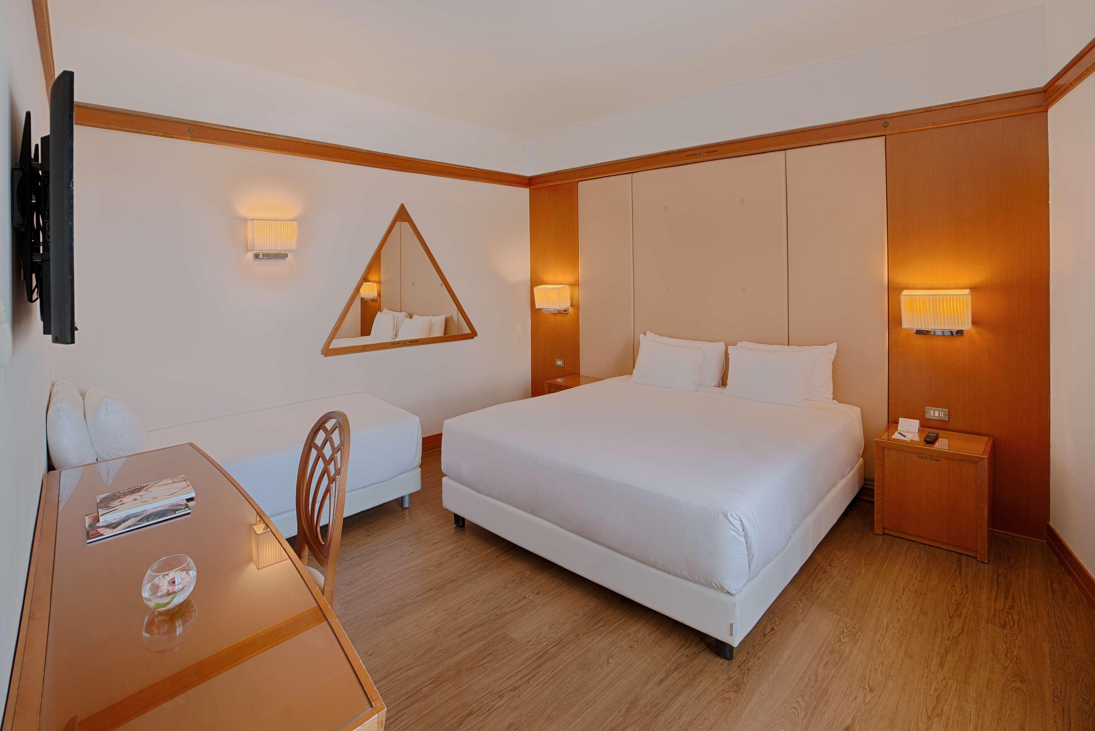 Nh Hotel Pise