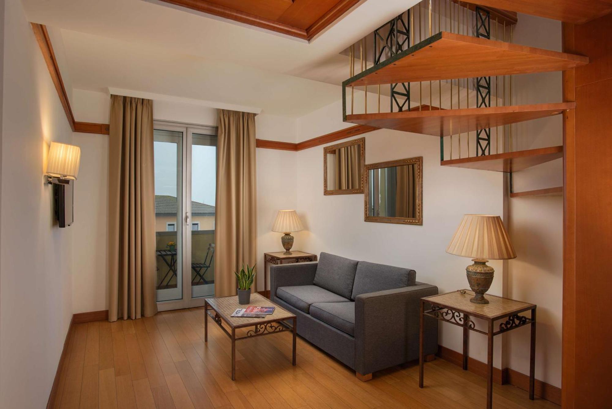 Nh Hotel Pise